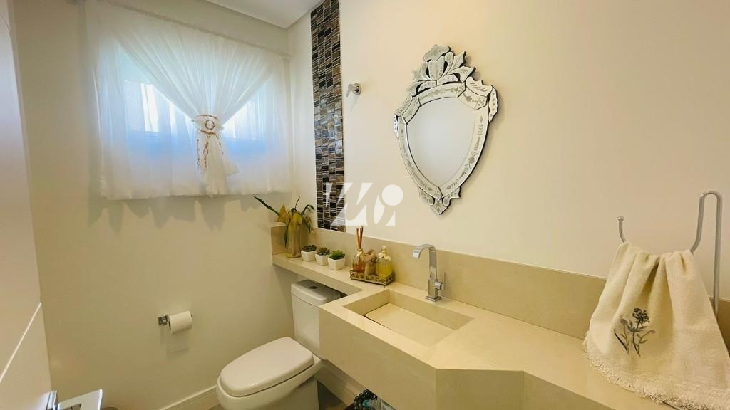 Casa em Pedra Branca, Palhoça. 4 quartos, 253m². Imagem 13 de 21